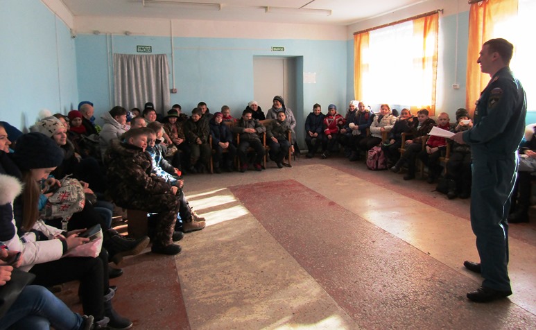 Школьники Пугачевского района обсудили тему противопожарной безопасности