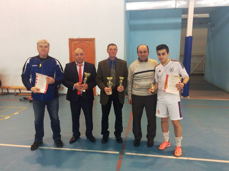 В Пугачеве прошел межнациональный турнир по мини-футболу