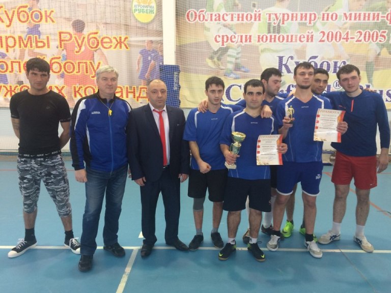 В Пугачеве прошел межнациональный турнир по мини-футболу