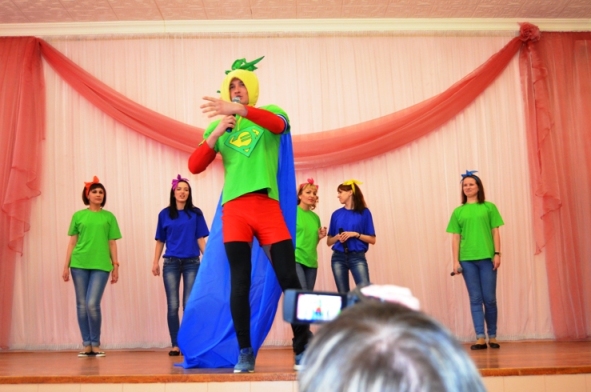 Пугачевские педагоги приняли участие в региональном фестивале