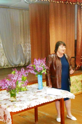 Жители п. Заволжский встретились с местными поэтами