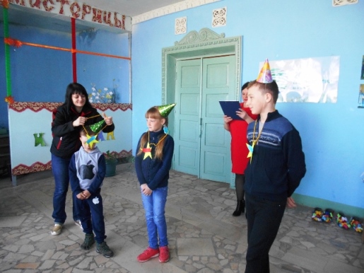 В Доме культуры села Большая Таволожка поздравили именинников