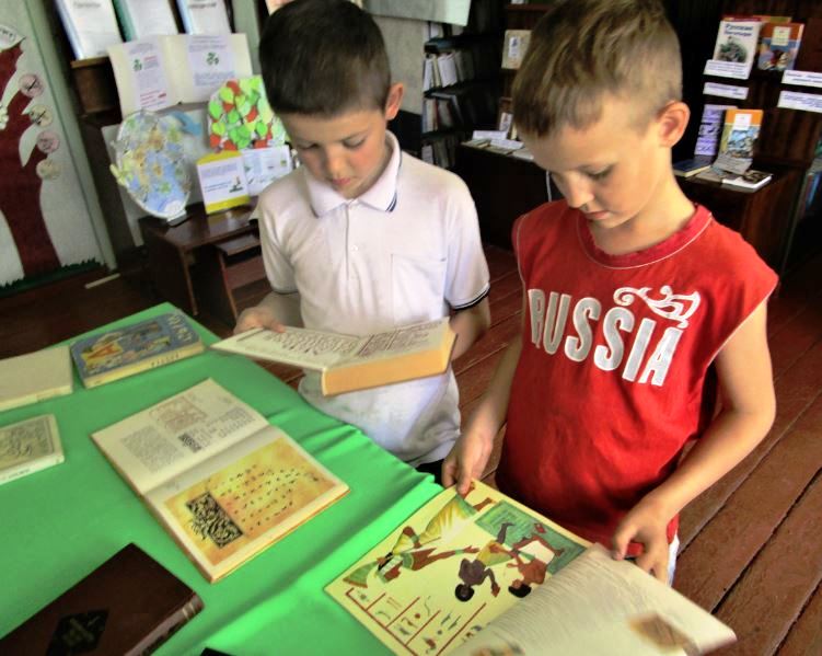 В библиотеках Пугачевского района прошли мероприятия, посвященные Дню славянской письменности и культуры