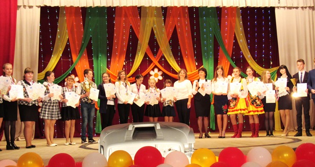 Победители конкурса «Лучший ученический класс» посетят областную Думу