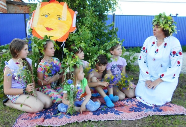 Клинцовцы отметили славянский праздник