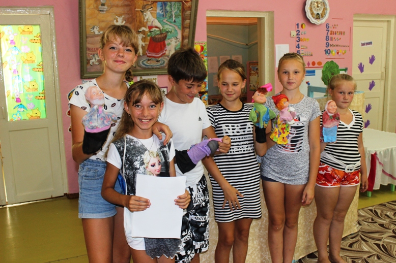 Дошкольникам села Рахмановка показали кукольный спектакль