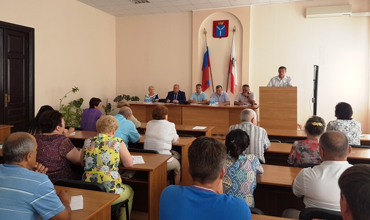 В Пугачеве начала работу Общественная палата второго созыва