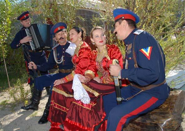 Кубанский хор выступит в Саратове на фестивале «Казачьи кренделя»