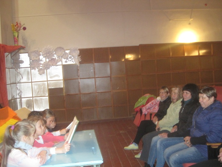 Беседа с воспитанниками детского сада и родителями в Доме культуры с. Березово