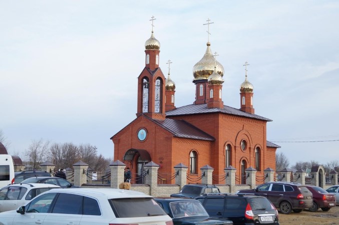 В Пугачевском районе открылся новый храм