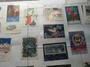 Выставка новогодних открыток в краеведческом музее