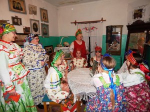 Святочные гадания провели в ДК п.Солянский