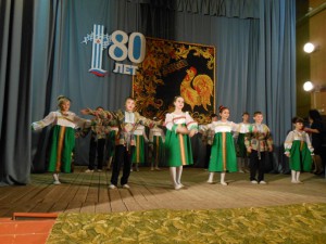 Праздничный концерт в Доме культуры села Давыдовка