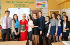 В библиотеке п. Заволжский состоялась презентация альбома к 80-летию образования Саратовской области