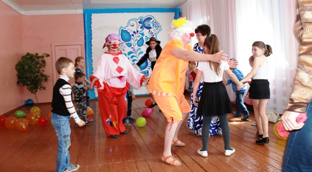 Театрализованное представление для детей с. Красная Речка