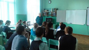 Подростки Пугачевского района стали участниками заседания круглого стола