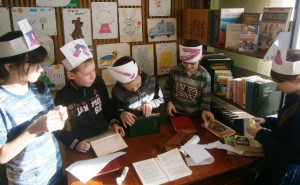 В пугачевской библиотеке оказали скорую помощь книгам