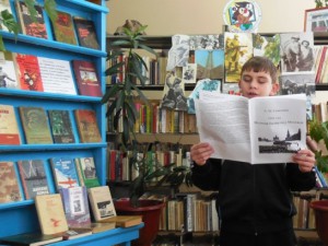 В библиотеке п.Чапаевский дети читали о войне